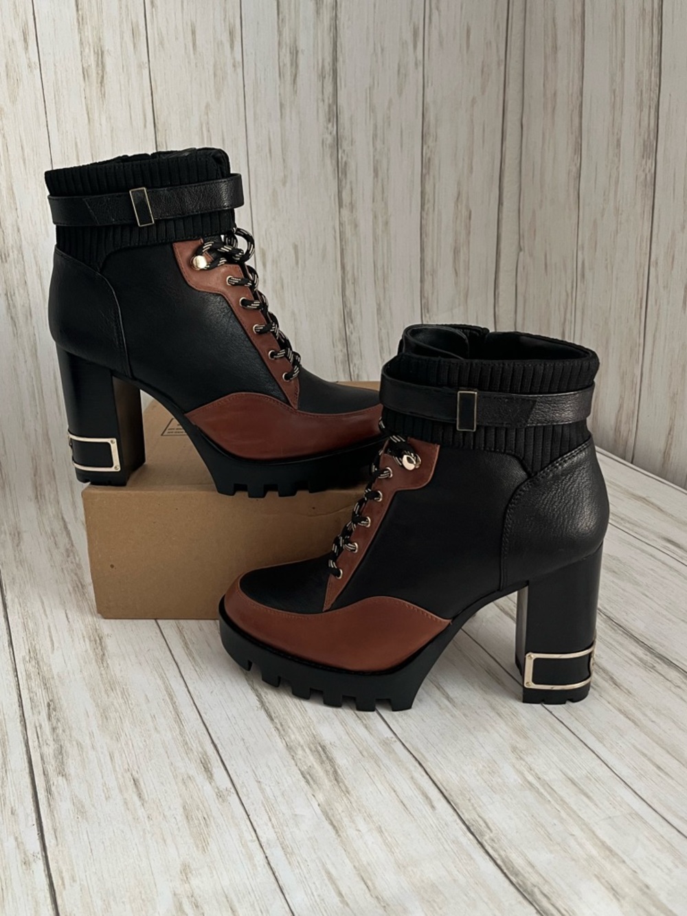 ANTONIO MELANI Perline Black and Brown Leather Lace-Up Lug Heel Ankle Boots - Picture 6 of 7
